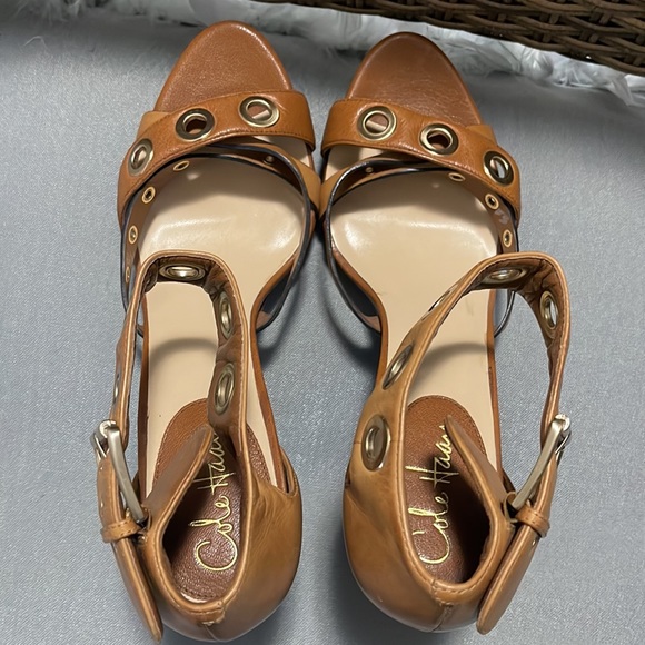 Cole Haan Womens Criss Cross Tan Leather Open Toe Grommet Sandals Heels Size 9.5 - Picture 5 of 15